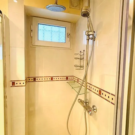 Apartman Tour Eiffel Alesia